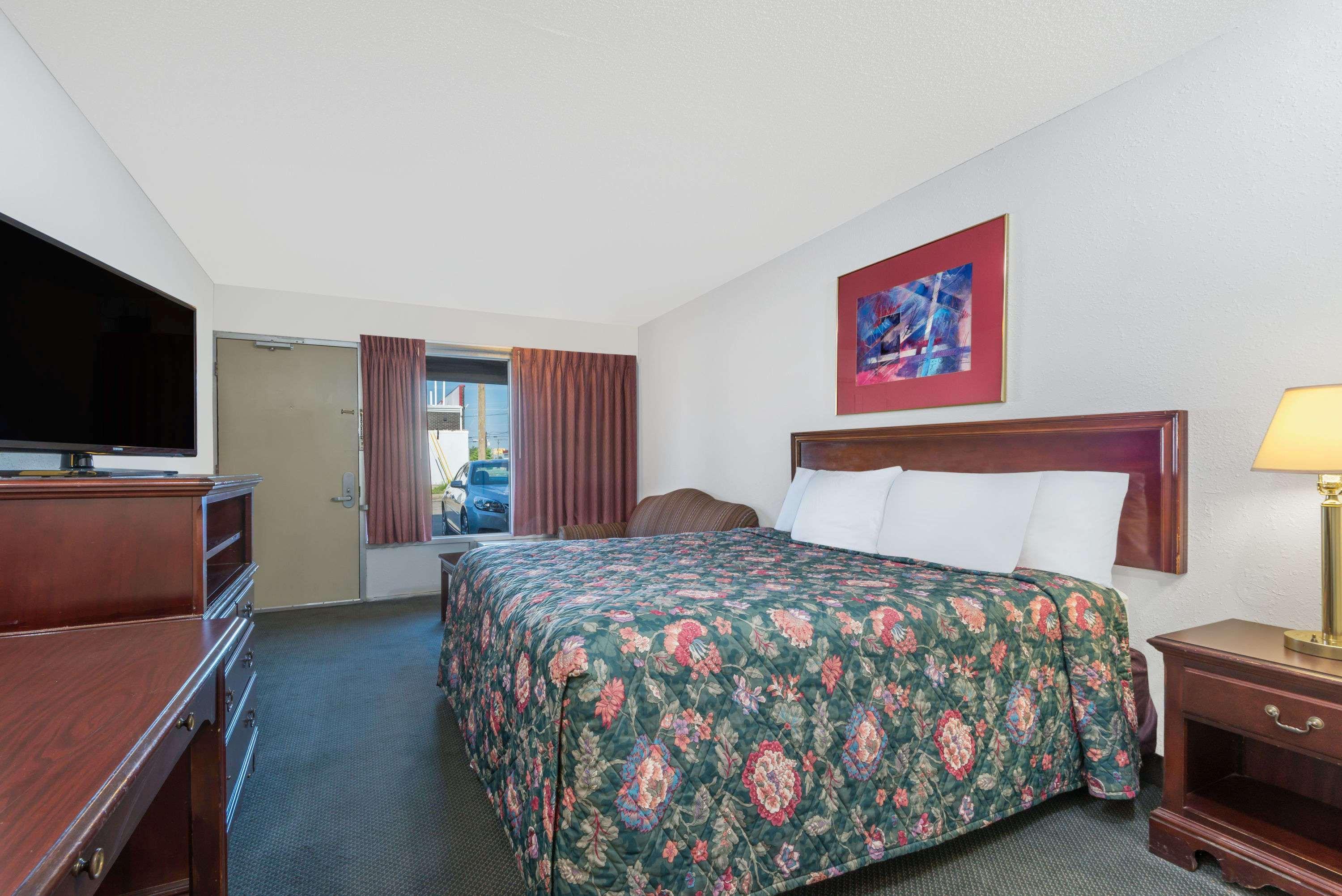 Days Inn By Wyndham Mt. Sterling Mount Sterling Eksteriør bilde