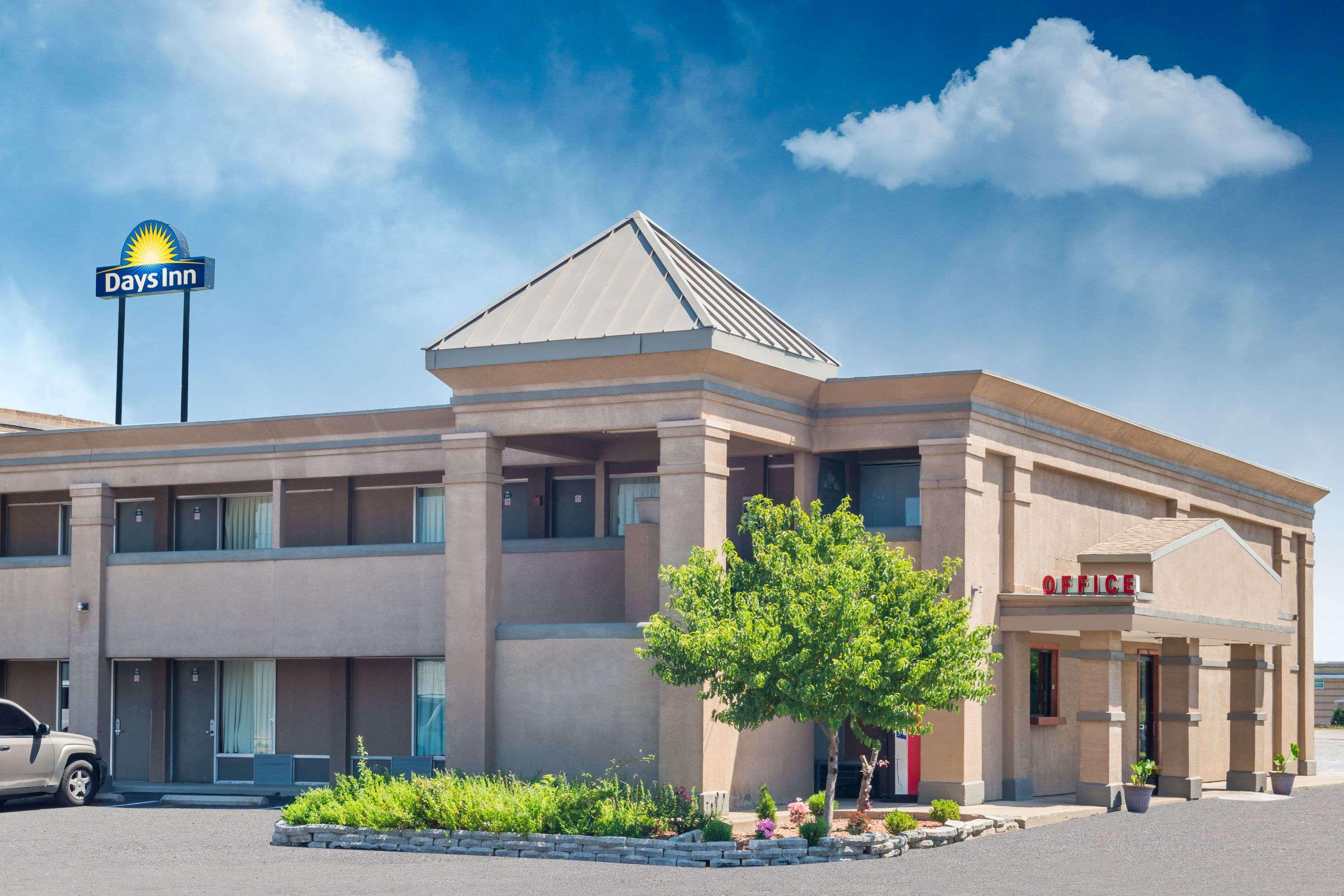 Days Inn By Wyndham Mt. Sterling Mount Sterling Eksteriør bilde